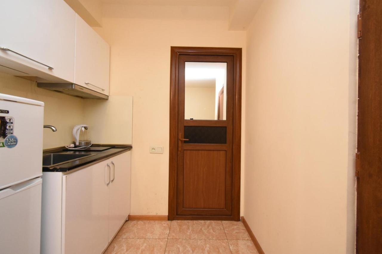 A&X Hostel And Tours Erevan Esterno foto