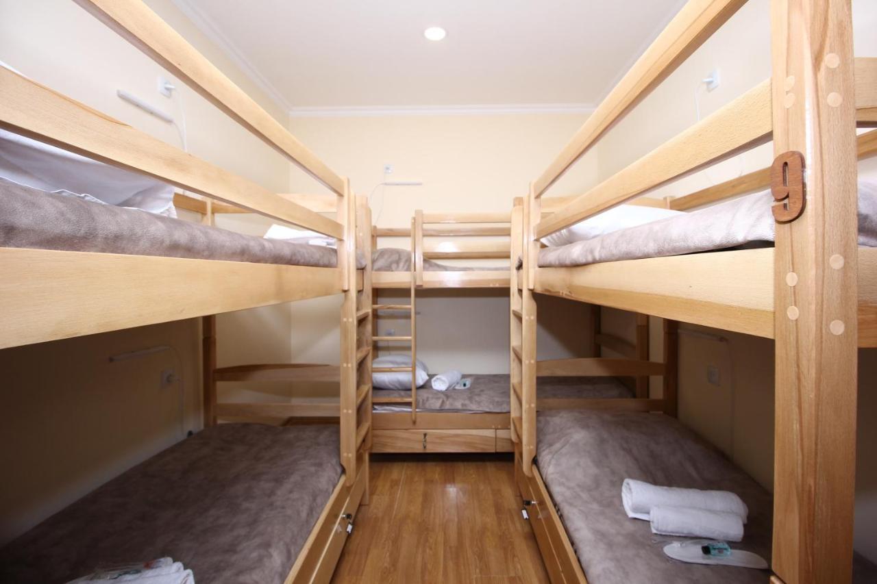 A&X Hostel And Tours Erevan Esterno foto